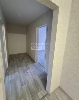 2-к квартира, вторичка, 58м2, 1/10 этаж