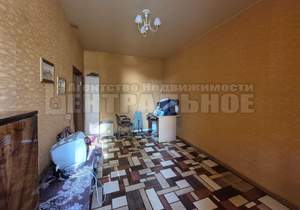 2-к квартира, вторичка, 49м2, 1/5 этаж