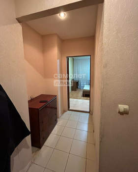 2-к квартира, вторичка, 42м2, 1/2 этаж