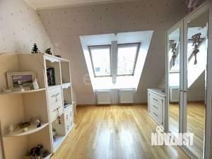 5-к квартира, вторичка, 227м2, 4/4 этаж