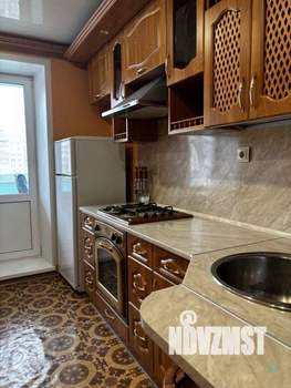 2-к квартира, вторичка, 62м2, 8/10 этаж