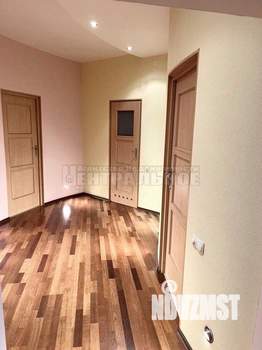 4-к квартира, вторичка, 184м2, 3/5 этаж
