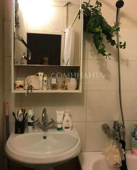 3-к квартира, вторичка, 62м2, 1/5 этаж