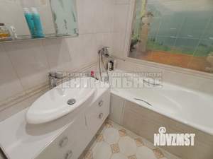 2-к квартира, вторичка, 64м2, 4/10 этаж