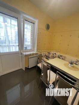 2-к квартира, вторичка, 71м2, 1/3 этаж