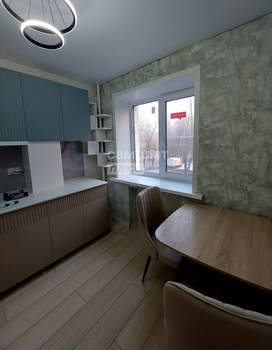 2-к квартира, вторичка, 43м2, 3/5 этаж