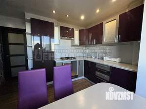 2-к квартира, вторичка, 60м2, 1/10 этаж