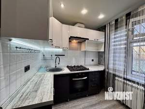 3-к квартира, вторичка, 61м2, 1/5 этаж