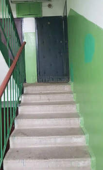 2-к квартира, вторичка, 43м2, 1/5 этаж