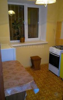 2-к квартира, вторичка, 43м2, 1/5 этаж