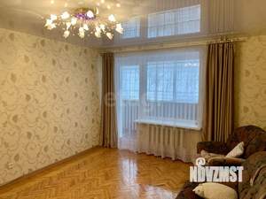 2-к квартира, вторичка, 57м2, 1/9 этаж