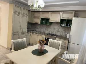 2-к квартира, вторичка, 62м2, 1/10 этаж