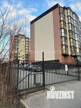 2-к квартира, вторичка, 66м2, 1/10 этаж