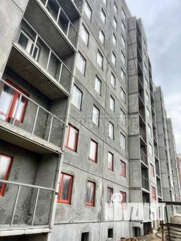 2-к квартира, вторичка, 62м2, 1/10 этаж