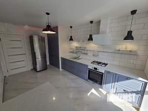 2-к квартира, вторичка, 80м2, 6/8 этаж