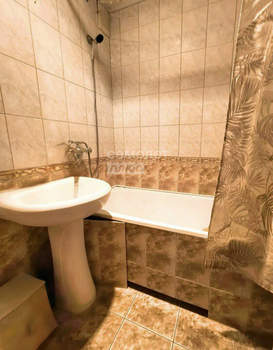 2-к квартира, вторичка, 48м2, 3/9 этаж