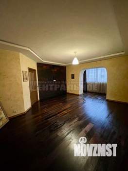 3-к квартира, вторичка, 110м2, 3/5 этаж