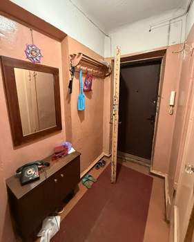 3-к квартира, вторичка, 58м2, 3/5 этаж