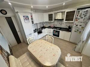 2-к квартира, вторичка, 63м2, 4/10 этаж
