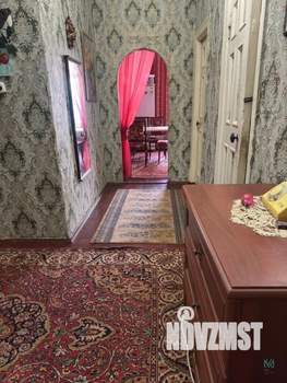 2-к квартира, вторичка, 61м2, 1/5 этаж