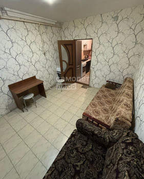 2-к квартира, вторичка, 42м2, 1/2 этаж
