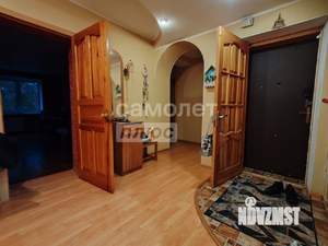 4-к квартира, вторичка, 105м2, 1/5 этаж