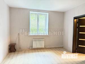 2-к квартира, вторичка, 42м2, 1/3 этаж
