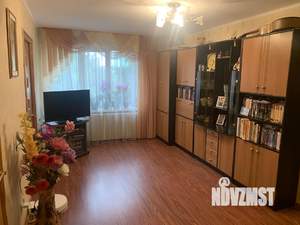 4-к квартира, вторичка, 62м2, 3/5 этаж