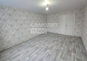 2-к квартира, вторичка, 58м2, 1/10 этаж