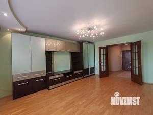 3-к квартира, вторичка, 103м2, 8/10 этаж