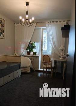 2-к квартира, вторичка, 56м2, 1/10 этаж