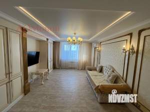 2-к квартира, вторичка, 82м2, 9/10 этаж