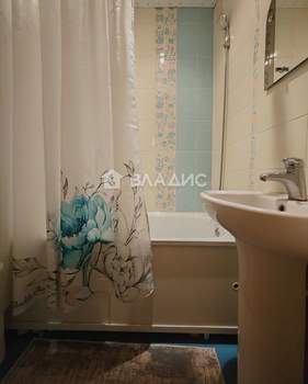 2-к квартира, вторичка, 49м2, 3/5 этаж