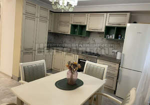 2-к квартира, вторичка, 62м2, 1/10 этаж