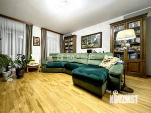 3-к квартира, вторичка, 102м2, 4/10 этаж