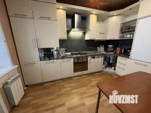 4-к квартира, вторичка, 125м2, 10/11 этаж