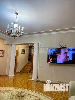 3-к квартира, вторичка, 102м2, 2/3 этаж