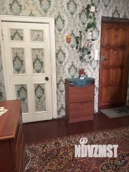 2-к квартира, вторичка, 61м2, 1/5 этаж