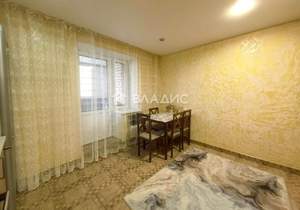 2-к квартира, вторичка, 62м2, 4/10 этаж