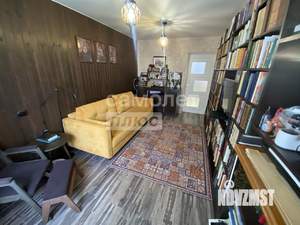 2-к квартира, вторичка, 52м2, 1/9 этаж