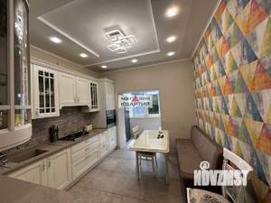 2-к квартира, вторичка, 76м2, 1/3 этаж