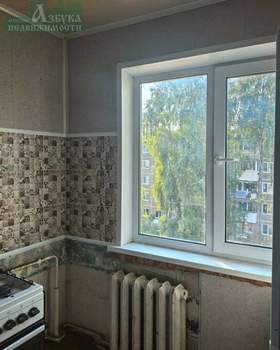 3-к квартира, вторичка, 58м2, 5/5 этаж