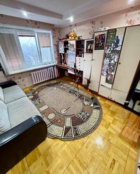 3-к квартира, вторичка, 70м2, 9/9 этаж