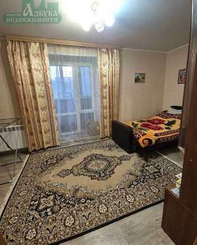 3-к квартира, вторичка, 75м2, 1/10 этаж