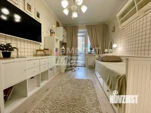 3-к квартира, вторичка, 100м2, 1/6 этаж