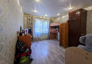 2-к квартира, вторичка, 54м2, 1/5 этаж