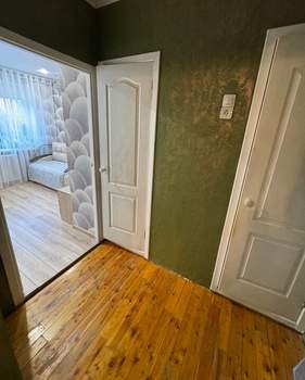 3-к квартира, вторичка, 70м2, 9/9 этаж