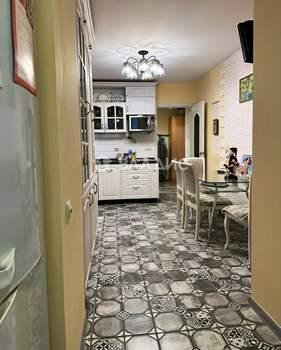 3-к квартира, вторичка, 84м2, 2/10 этаж