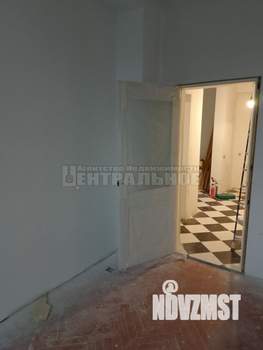2-к квартира, вторичка, 59м2, 1/5 этаж