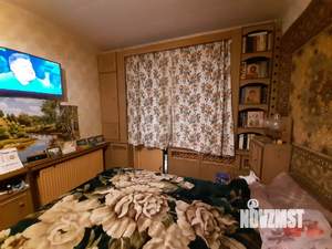 3-к квартира, вторичка, 64м2, 1/9 этаж